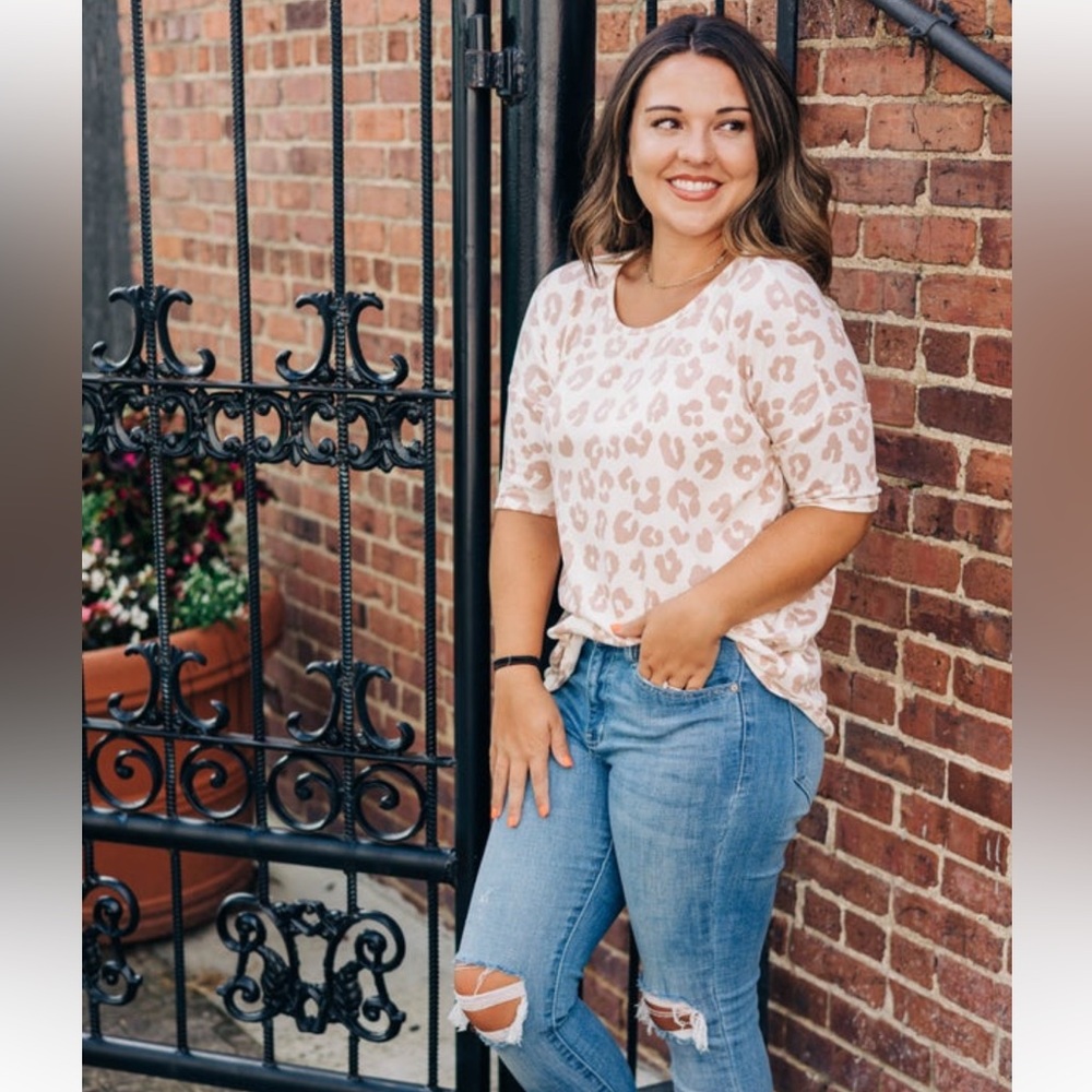 Cream shirt with mauve cheetah print